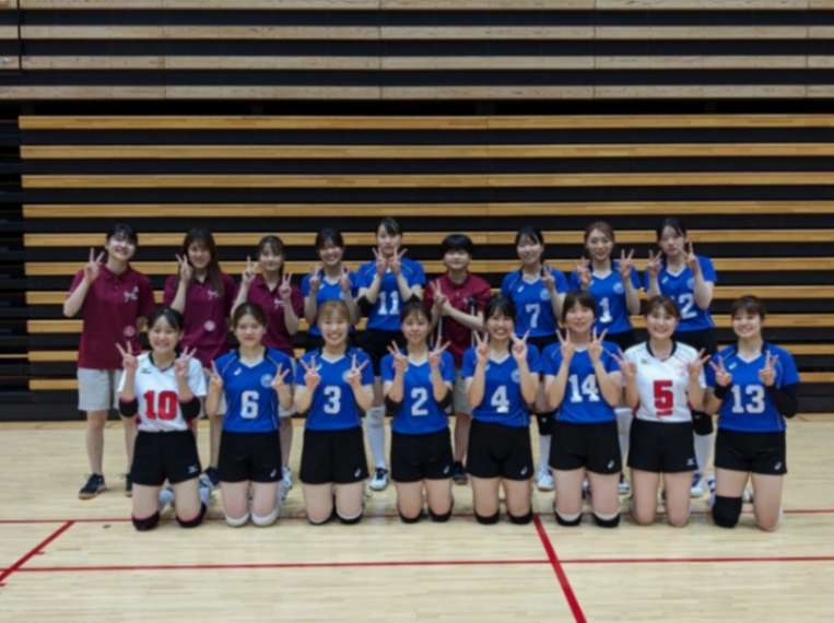 九州大学女子バレーボール部